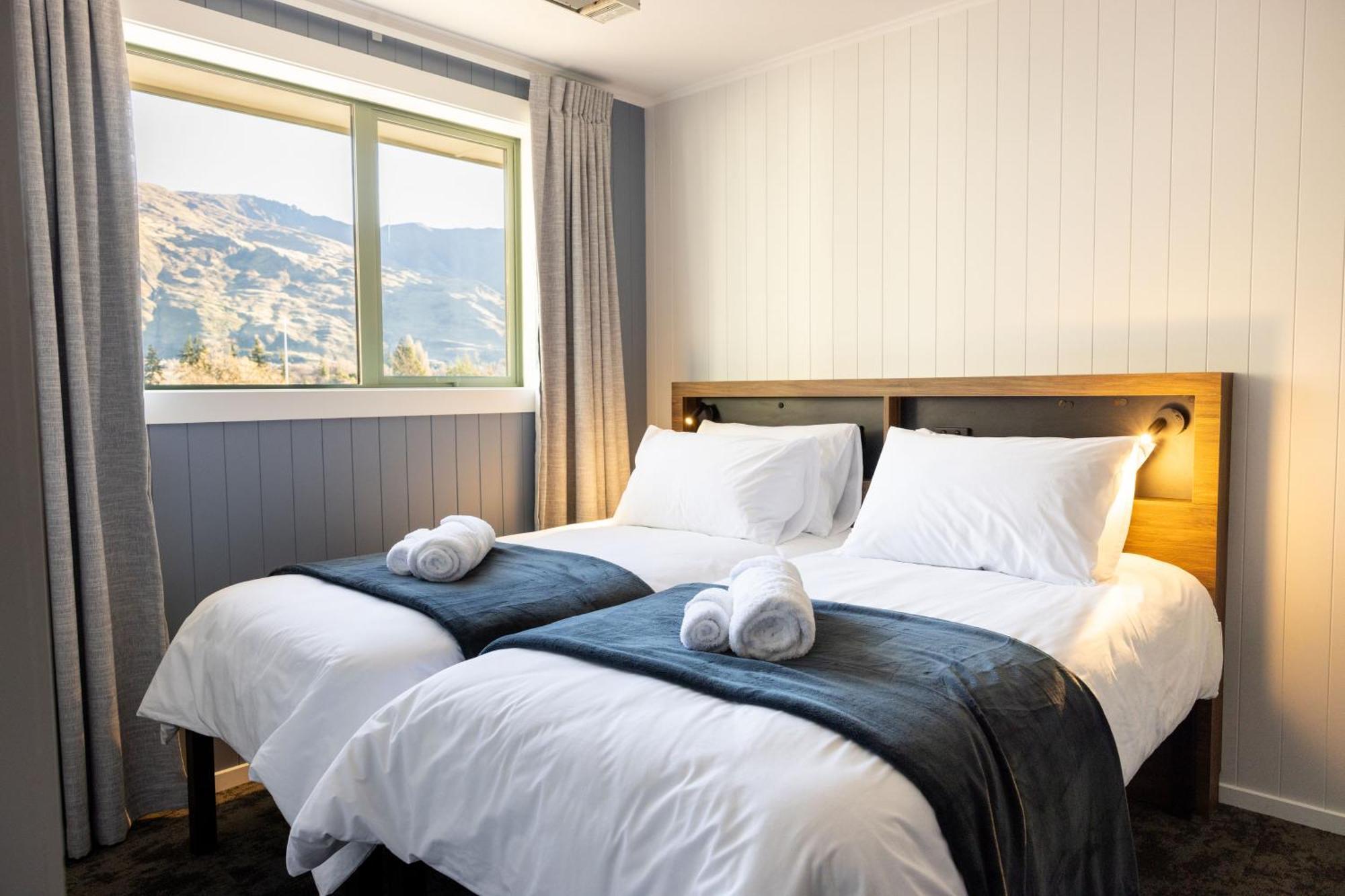 Haka House Wanaka Hostel Eksteriør bilde