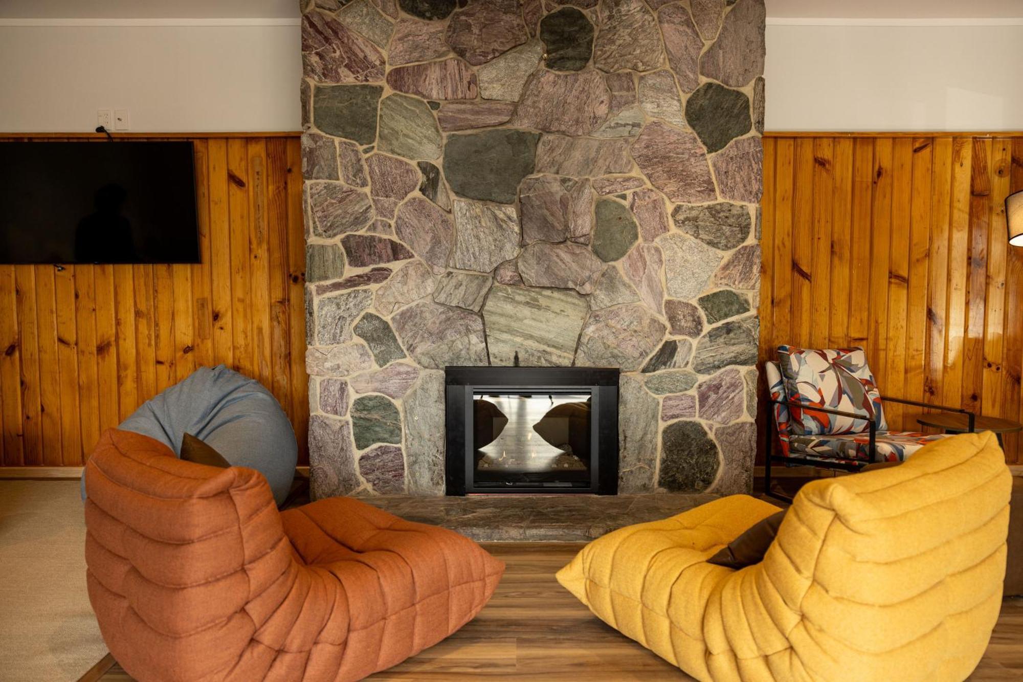 Haka House Wanaka Hostel Eksteriør bilde